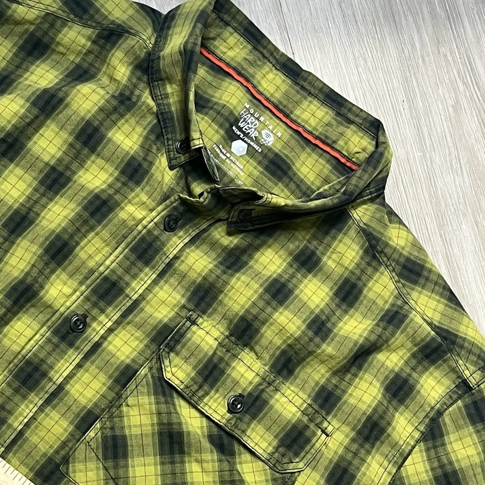 Mountain Hardwear Shirt Men's Large‎ Muti-Colored Plaid Long Sleeve Button Up